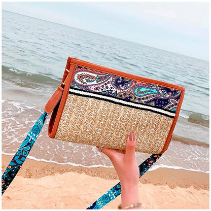 Yarns ’n Stitch Patterned Woven Shoulder Bag