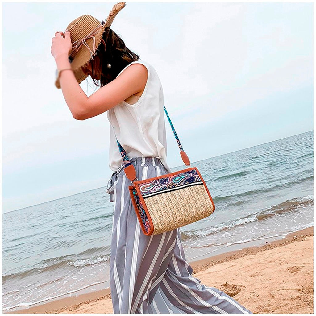 Yarns ’n Stitch Patterned Woven Shoulder Bag