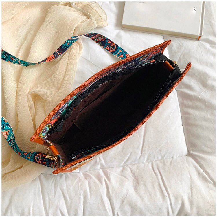 Yarns ’n Stitch Patterned Woven Shoulder Bag